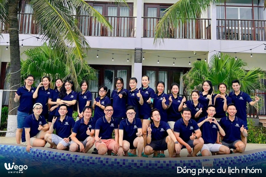 dong phuc du lich