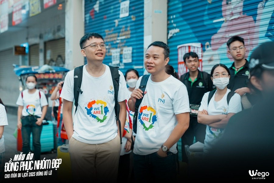 dong phuc du lich