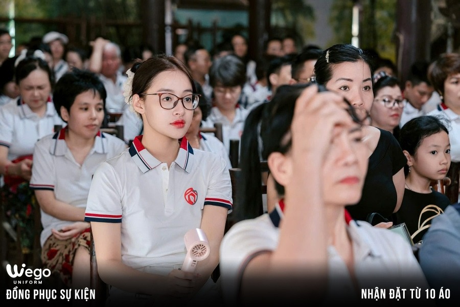 dong phuc su kien