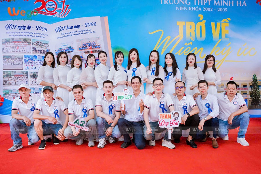dong phuc hop lop