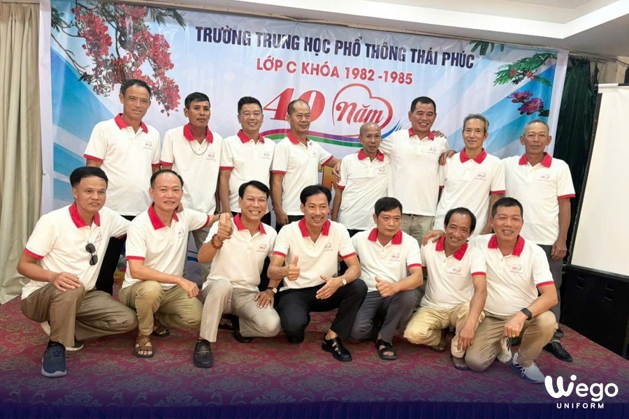 dong phuc hop lop