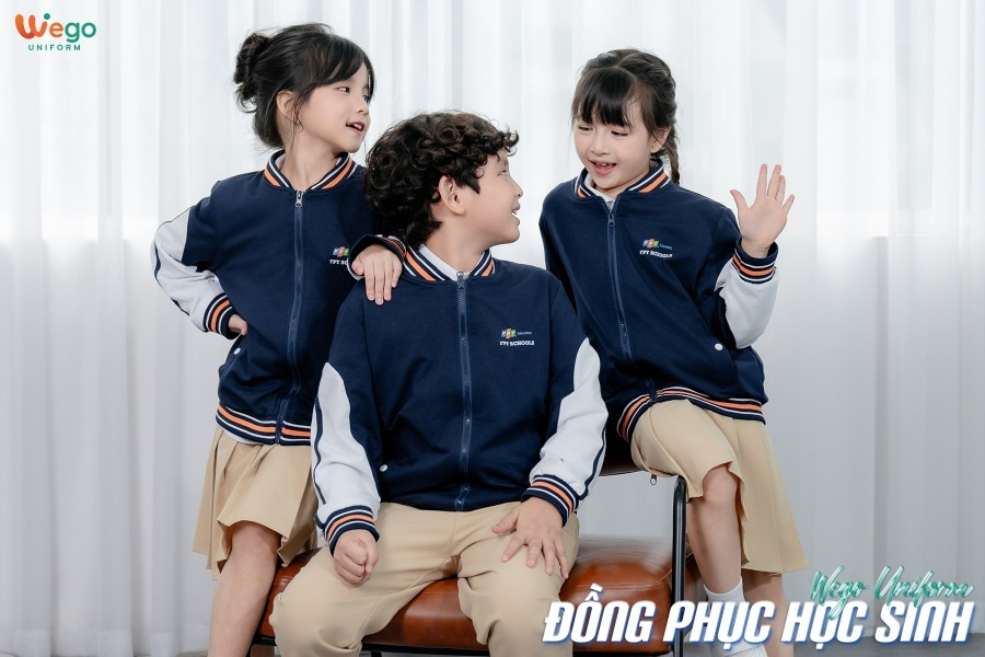 dong phuc hoc sinh