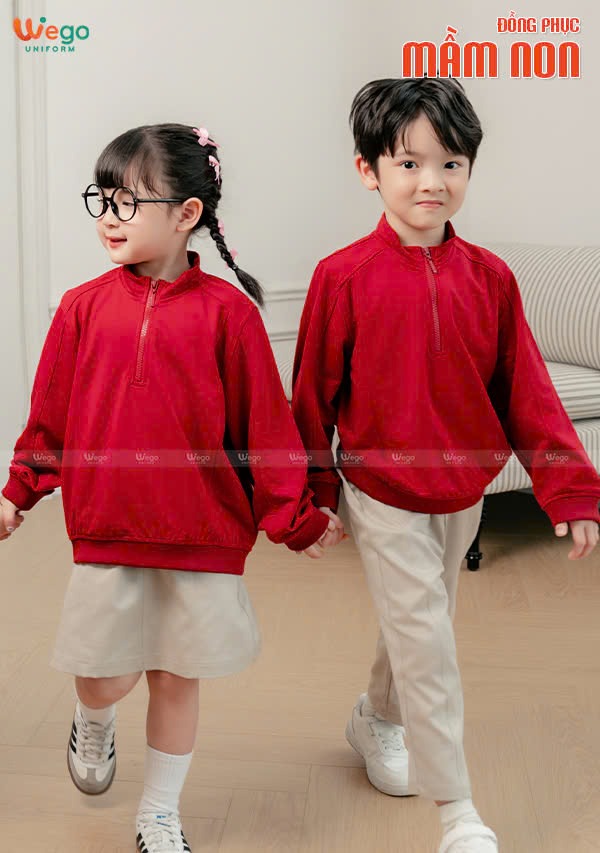 Áo sweater đồng phục mầm non màu đỏ đô