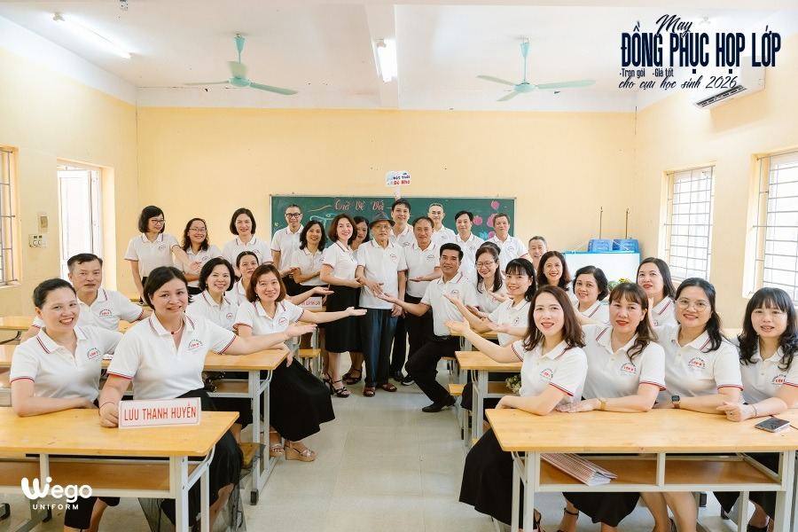 dong phuc hop lop