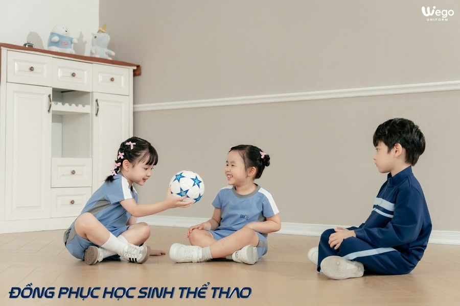 dong phuc hoc sinh