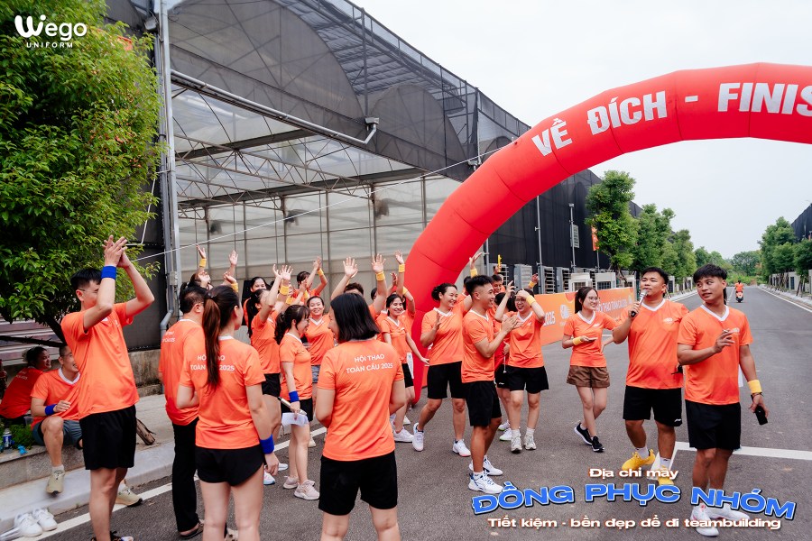 dong-phuc-nhom (1)